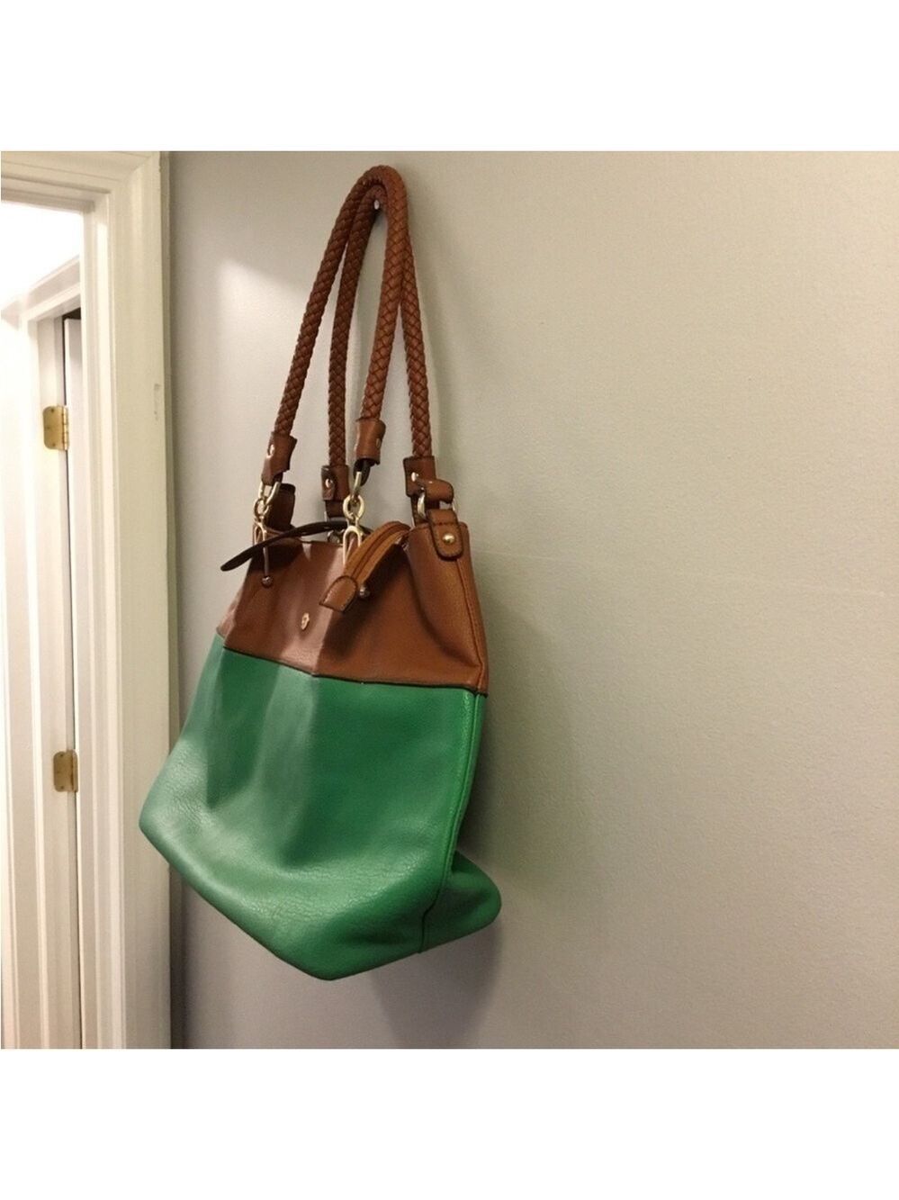 Black Rivet Woman’s handbag kelly green and brown with braided handles - Picture 5 of 15
